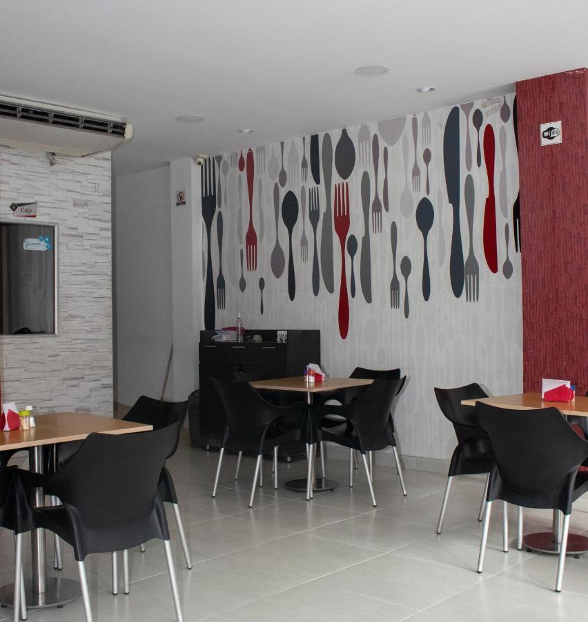 Hotel Exelsior Cúcuta Екстериор снимка
