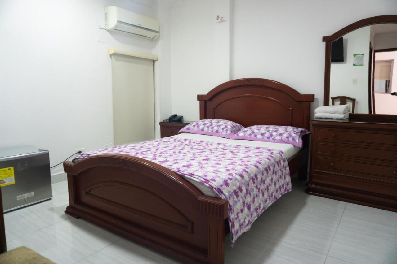 Hotel Exelsior Cúcuta Екстериор снимка